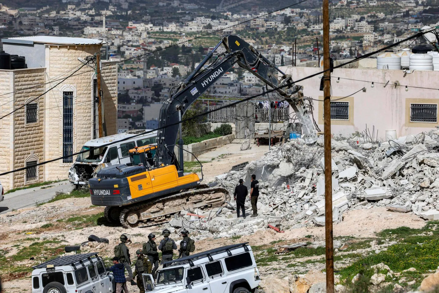 إسرائيل تقرّ تسجيل الأراضي بالضفة الغربية لأول مرة منذ 1967 إسرائيل تقرّ تسجيل الأراضي بالضفة الغربية لأول مرة منذ 1967