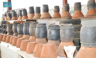 قبل رمضان… أواني جازان التراثية تشعل حركة الشراء وتعيد دفء المطبخ الشعبي قبل رمضان… أواني جازان التراثية تشعل حركة الشراء وتعيد دفء المطبخ الشعبي