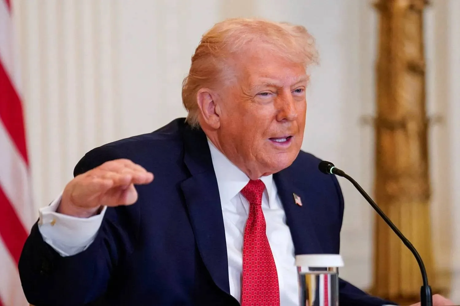 استطلاع: غالبية الأميركيين يعتقدون أن ترمب يقود البلاد بالاتجاه الخاطئ