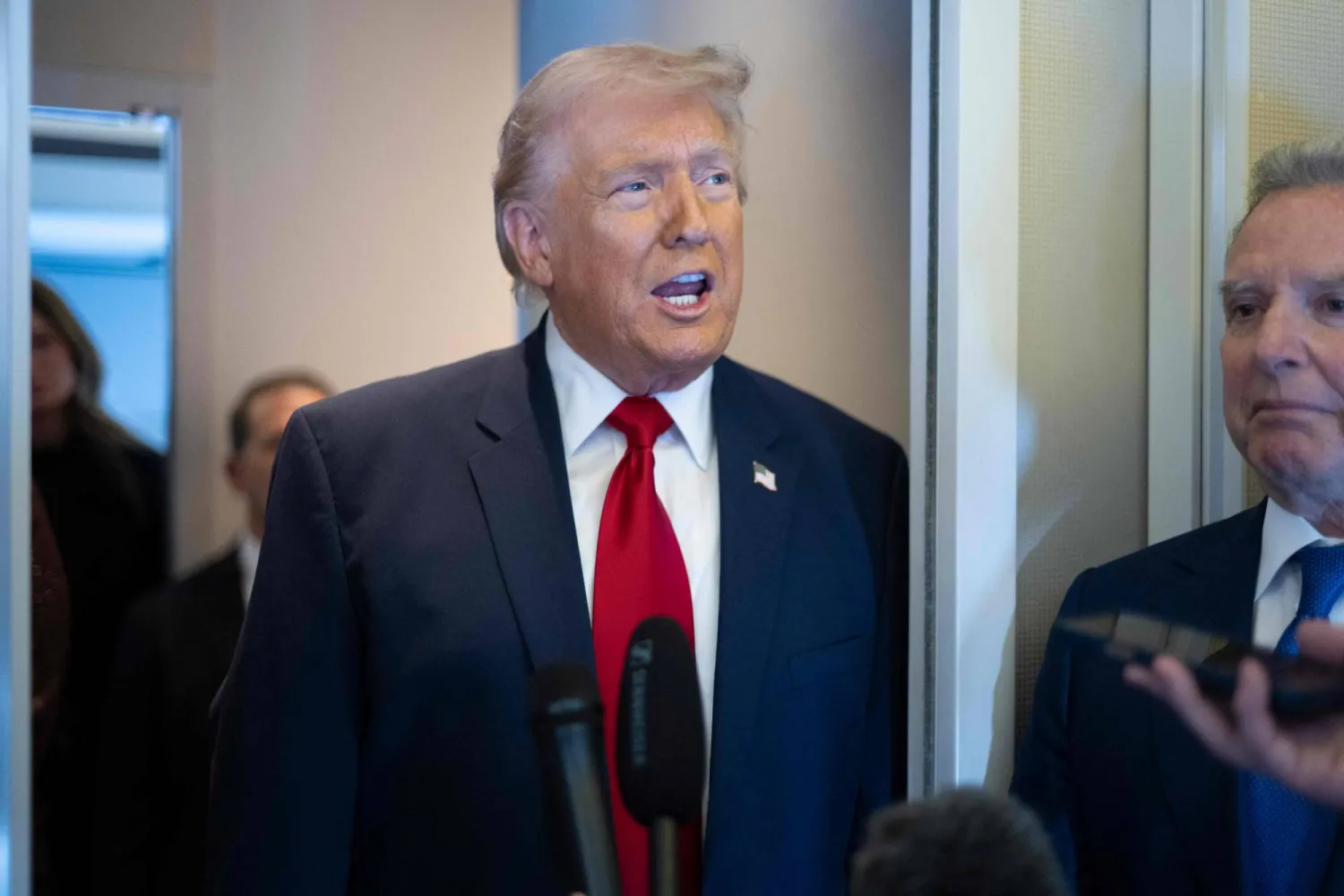 ترمب: أي مرشد تختاره إيران «لن يبقى طويلاً» دون موافقتي