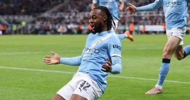 "سيمينيو" أفضل لاعب شهر شباط بالدوري الإنجليزي