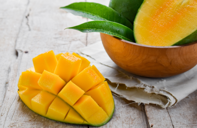 دراسة: قشرة وبذور المانغو تتفوقان على اللب بالتأثيرات الأيضية