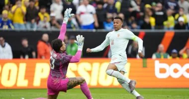 مواجهات أفريقية وقمة نارية بين كولومبيا وفرنسا اليوم مواجهات أفريقية وقمة نارية بين كولومبيا وفرنسا اليوم