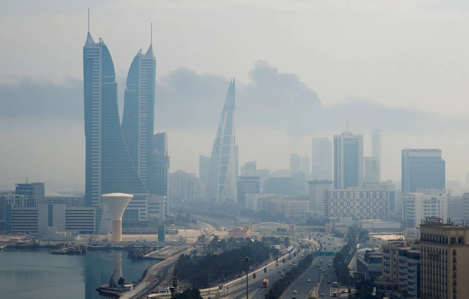 البحرين تعترض وتدمر 6 طائرات مسيرة في آخر 24 ساعة