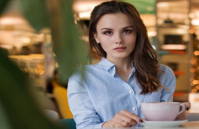 هل تتفوق النساء على الرجال في تذكر الوجوه والمواقف العاطفية؟