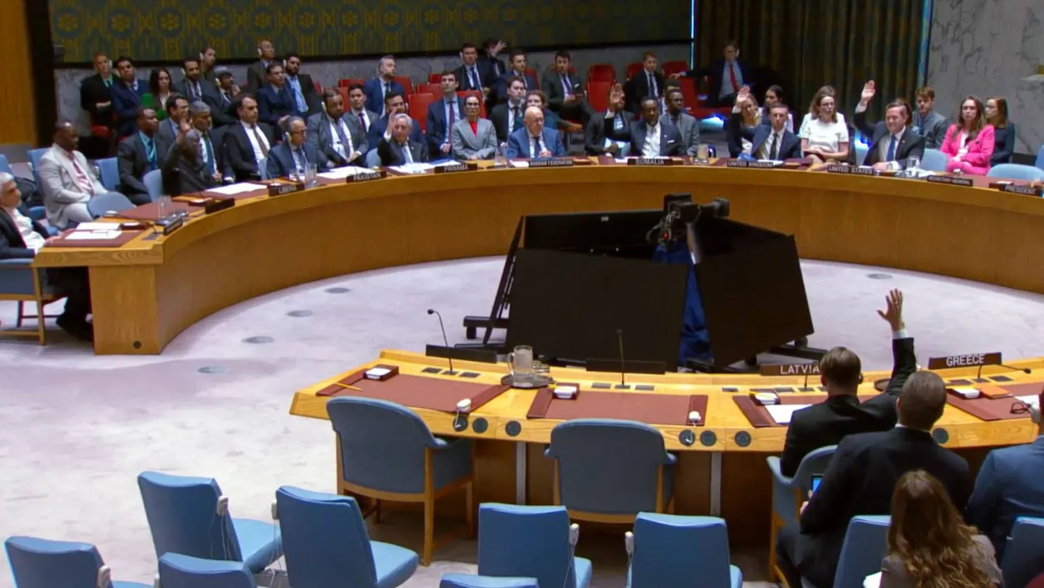 مجلس الأمن يفشل في اعتماد قرار حول مضيق هرمز