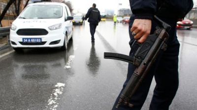 الشرطة التركية توقِف 83 شخصاً لإشادتهم بحوادث قتل جماعي بالمدارس