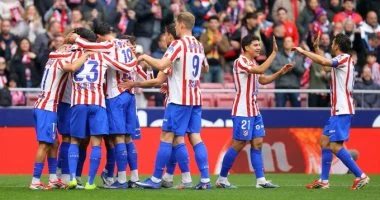 قمة أتلتيكو مدريد وريال سوسيداد تتصدر مباريات السبت