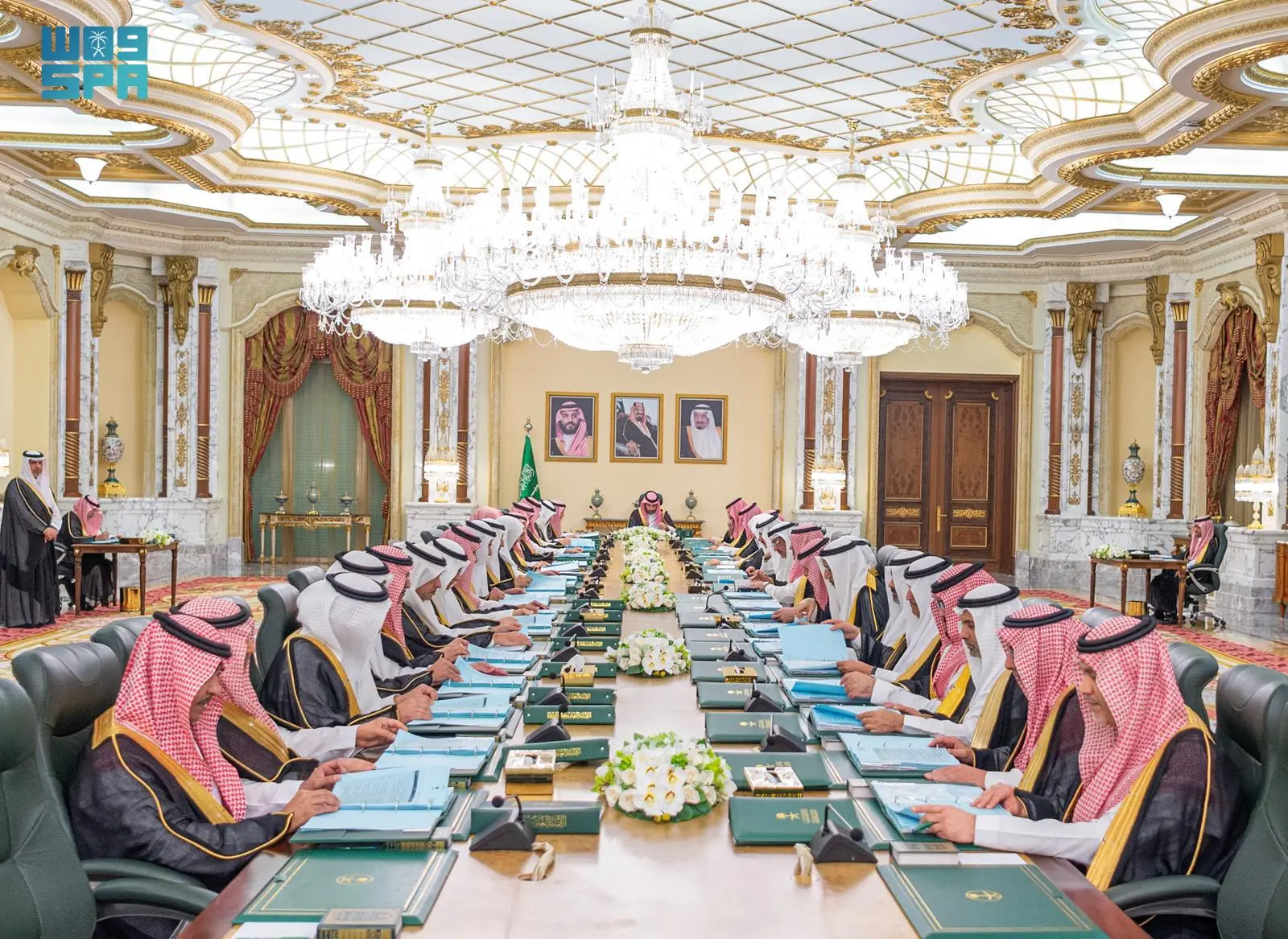 مجلس الوزراء يوافق على الهيكل والدليل التنظيمي لوزارة الحج، وكذلك القواعد المنظمة للتعاقد مع السعوديين في الخارج