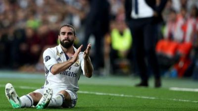 قبل الكلاسيكو.. ريال مدريد يعلن إصابة كارفاخال بكسر في الإصبع