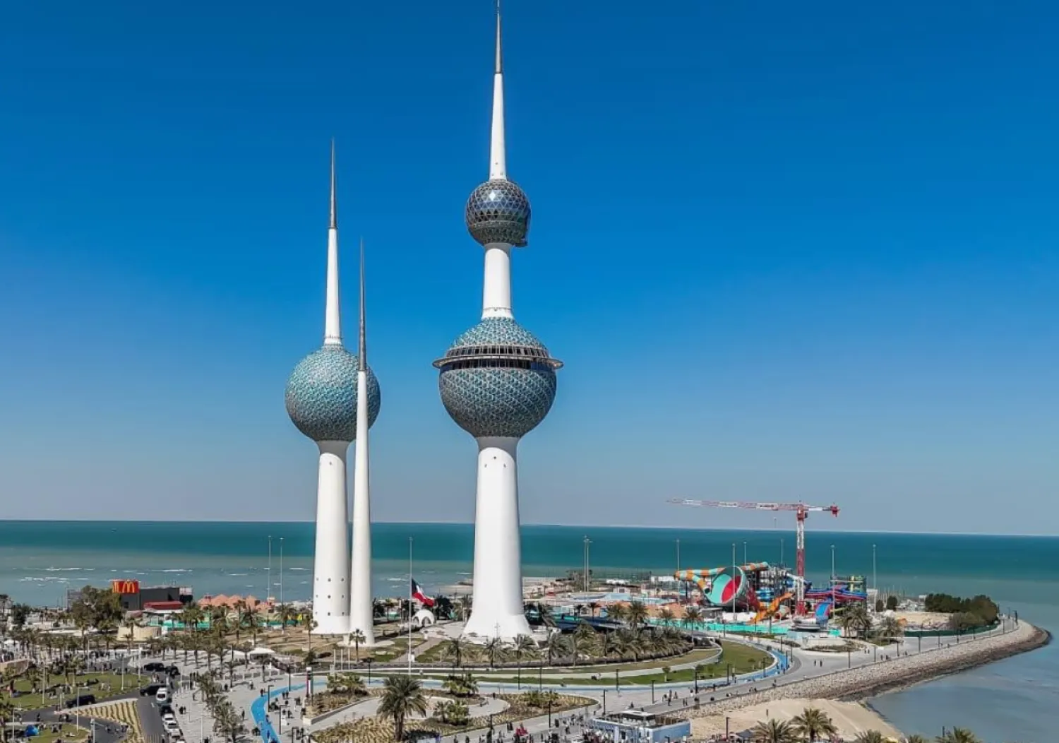 الكويت تُحبط تسللاً بحرياً وتضبط 4 أشخاص في مياهها الإقليمية