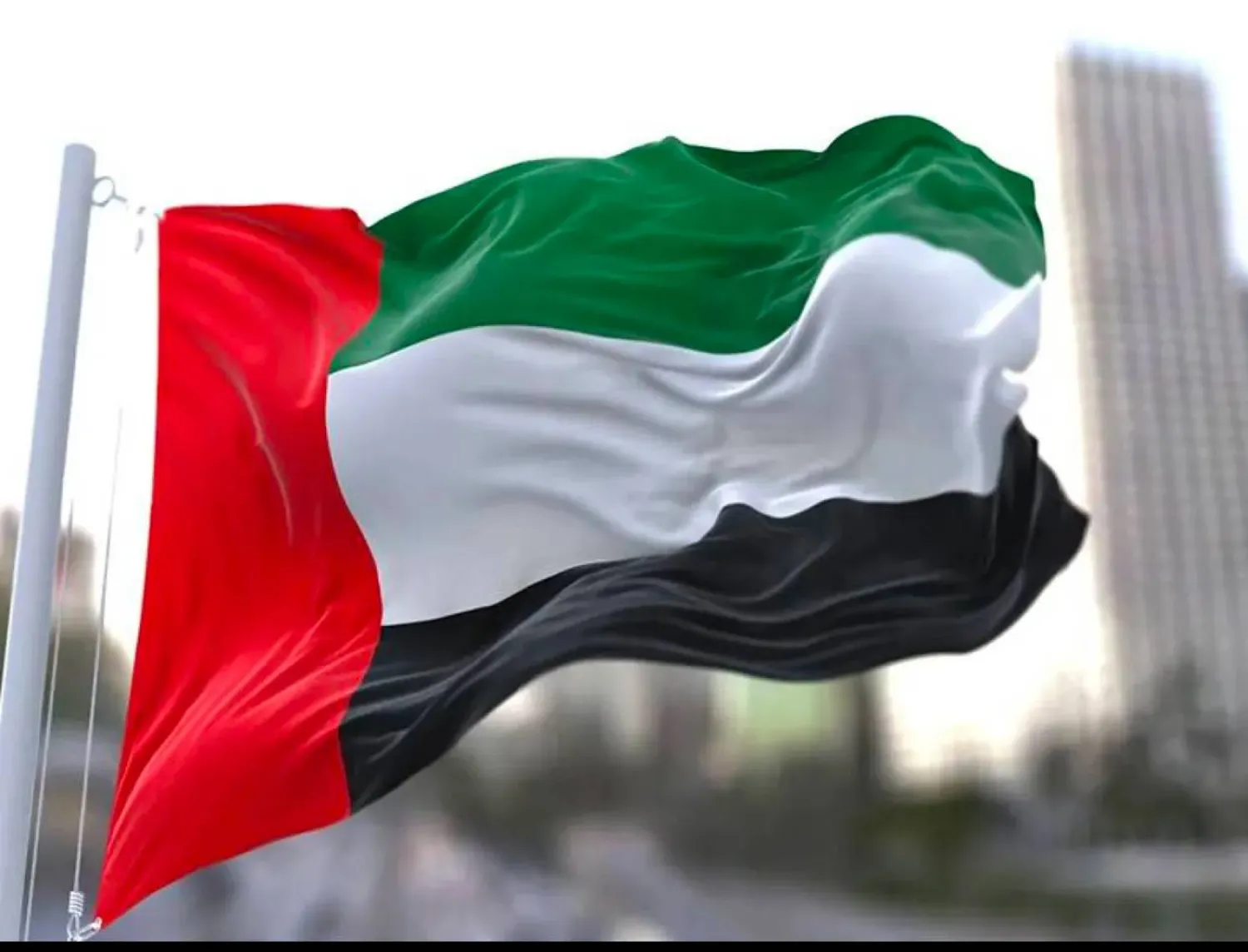 الإمارات تُعلن اعتراض صاروخين باليستيين و3 مسيّرات إيرانية
