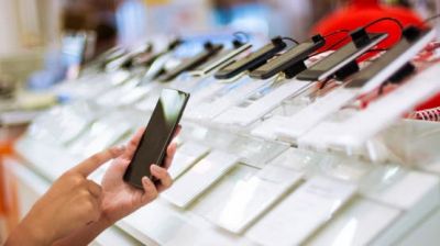 3 حالات يجب فيها إغلاق هاتف أندرويد 3 حالات يجب فيها إغلاق هاتف أندرويد
