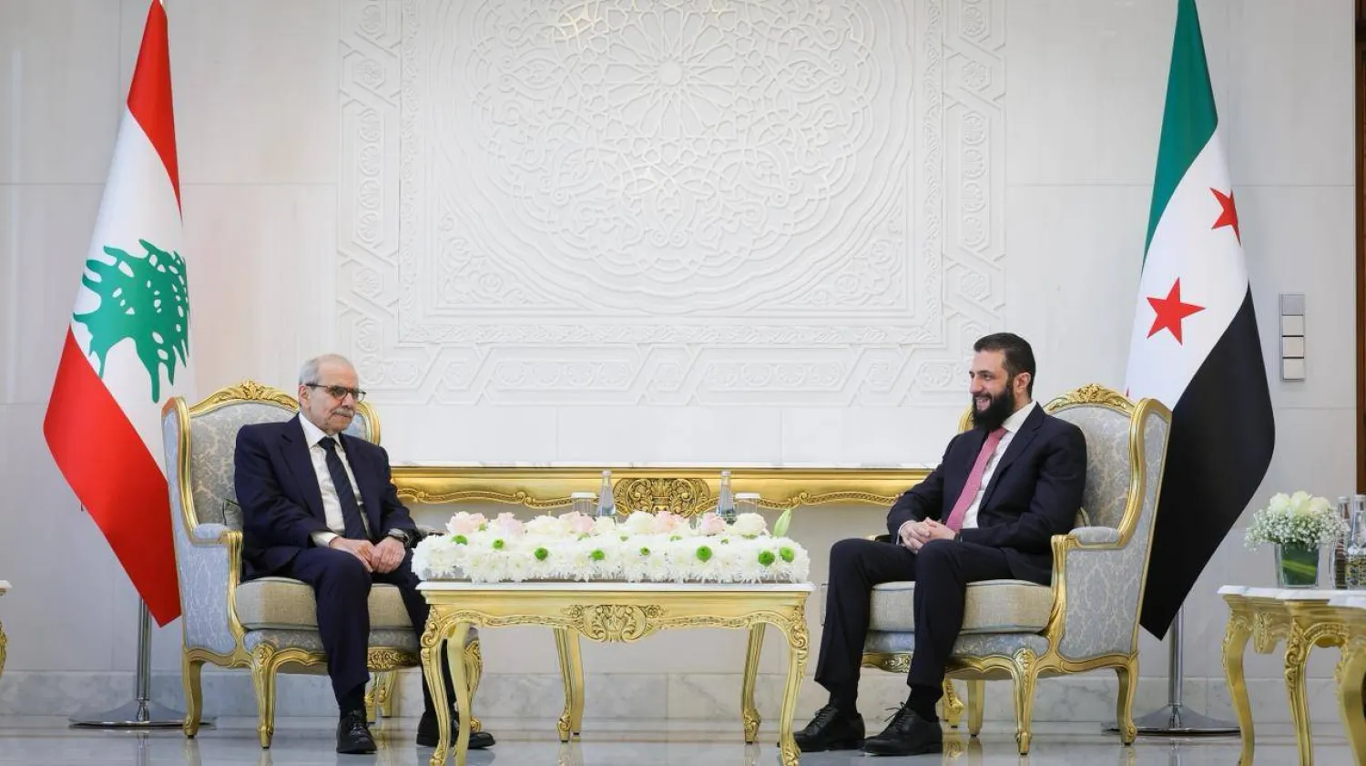نواف سلام يشيد بموقف الرئيس السوري تجاه لبنان نواف سلام يشيد بموقف الرئيس السوري تجاه لبنان