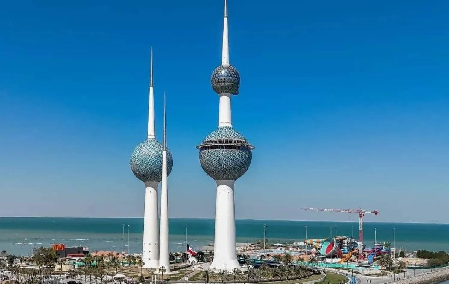 الكويت تُحمّل إيران تداعيات وعواقب استهداف منشآتها