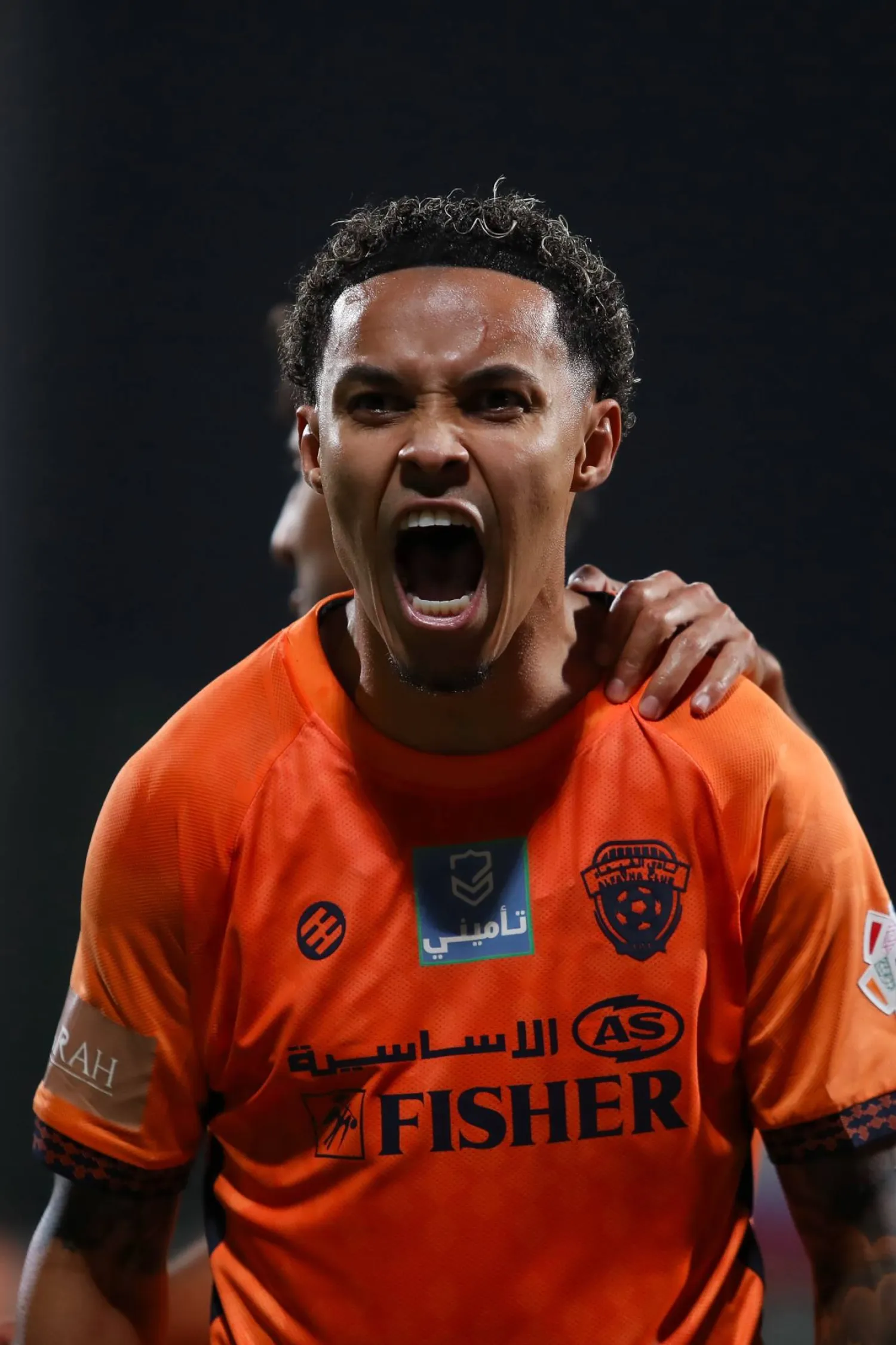 الدوري السعودي: فينيسيوس يقود الفيحاء لفوز مثير على أبها