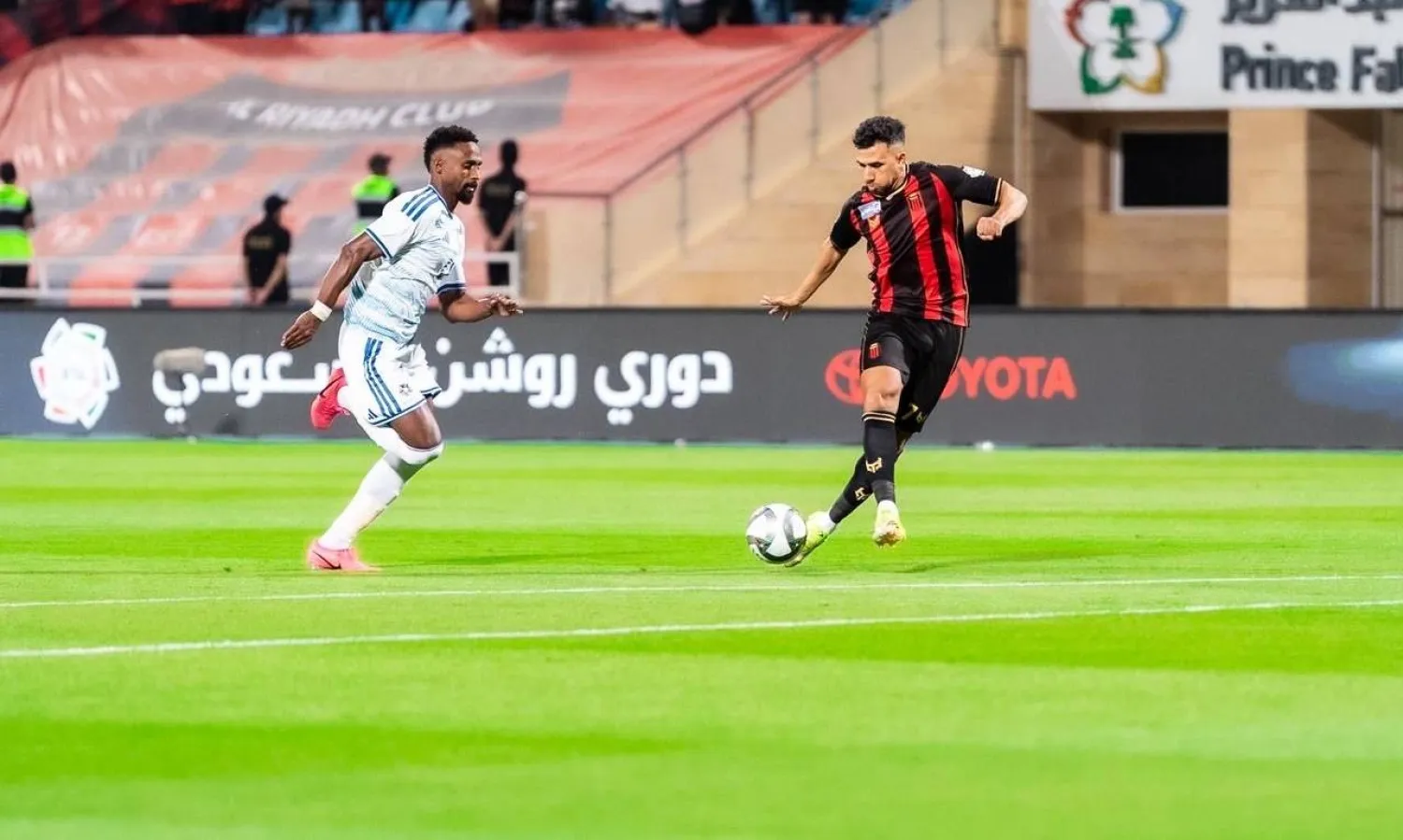الدوري السعودي: الرياض يعانق فوزه الأول على حساب نيوم