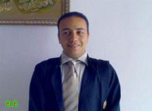 المحامي المصري الجيزاوي يعترف أمام القنصل المصري بتهريبه أقراصاً مخدرة