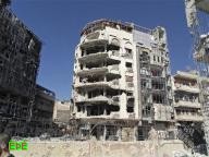 غضب مقاتلي المعارضة السورية يشتعل وسط الحطام في حمص