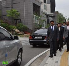 وزير الإسكان يطَّلع على تجربة كوريا الجنوبية في الإنشاءات 