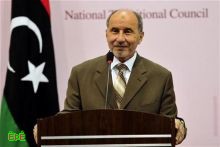 مصطفى عبدالجليل يعلن تحرير ليبيا من بنغازي 