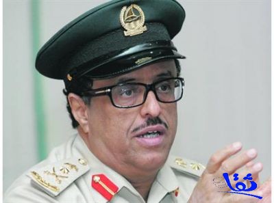 قائد شرطة دبي عبر "تويتر" يسخر من الشعب اليمني ويصفهم بقطيع أغنام  