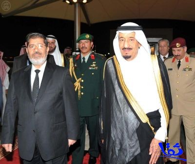  الرئيس المصري يصل إلى جدة