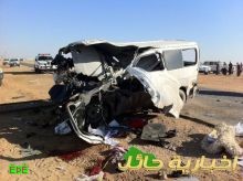 حادث شنيع بين باص نقل طالبات وجيب في حائل يحصد 14 نفس  