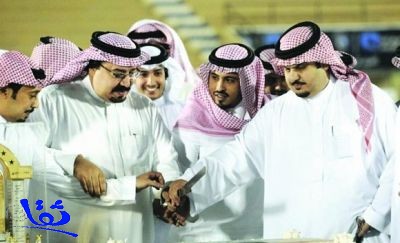 الاجتماع الشرفي للهلال  ينصب الأمير بندر بن محمد رئيساً ونواف نائباً له