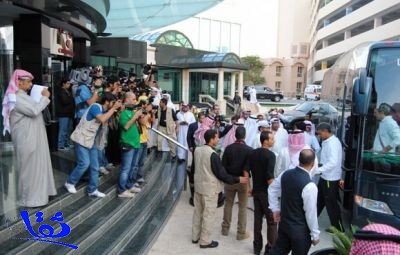 المنامة تستقبل المنتخب السعودي بزفة إعلامية وجماهيرية