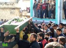 القوات السورية تقتل 25 محتجا والمراقبون يصلون الى مدينتين 